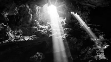 wahyu pertama di gua hira'